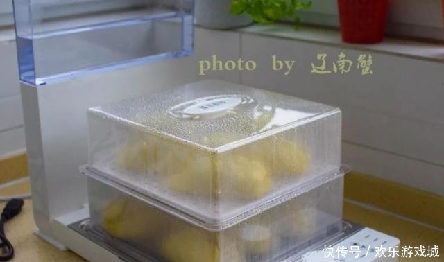 老妈蒸包子用这种面，吃起来甜丝丝的营养也高，包子店都买不到！