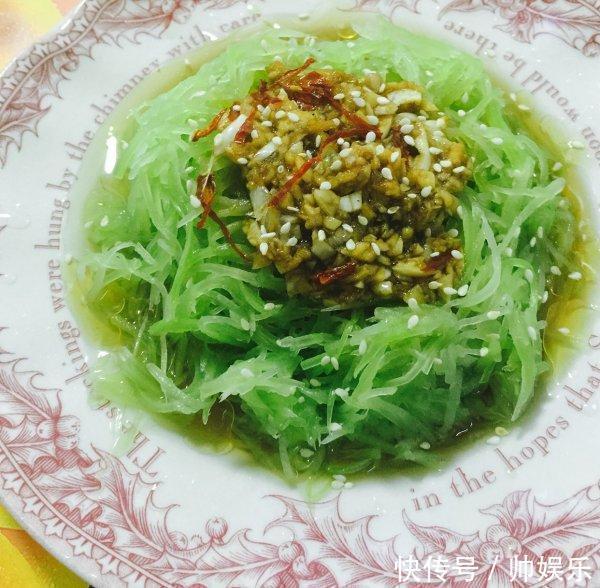 女性担心自己老太快,要多吃三种美食,补充营养,好处多多