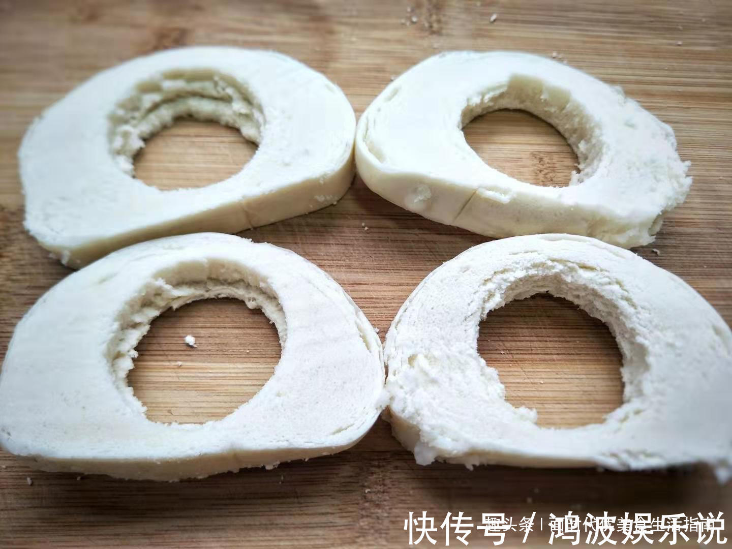 鸡蛋|一个剩馒头,四个鸡蛋,锅里一扔,营养美味又简单,孩子超喜欢吃