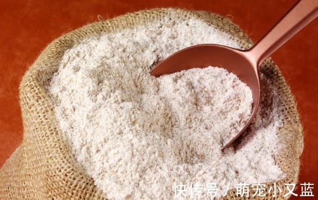 淀粉和生粉有什么不同？大厨说：不要弄混了，放错了毁掉一锅菜