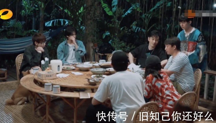 泼水节|下期《向往》追定啦,迎来观众最期待的嘉宾,光预告都觉得有看头