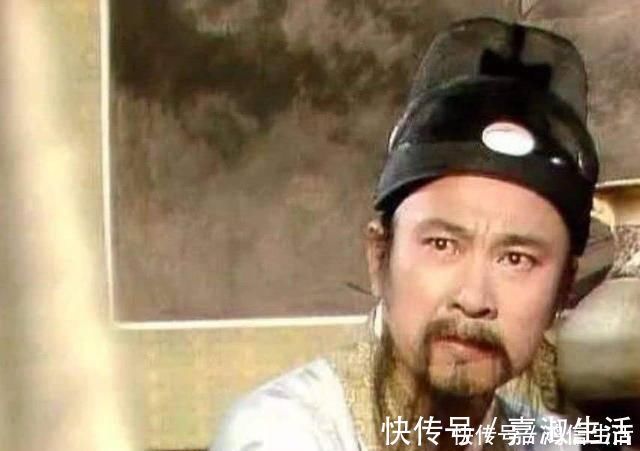 曹雪芹|贾政做错了四件事,导致贾家被抄家,曹雪芹用四个字评价他