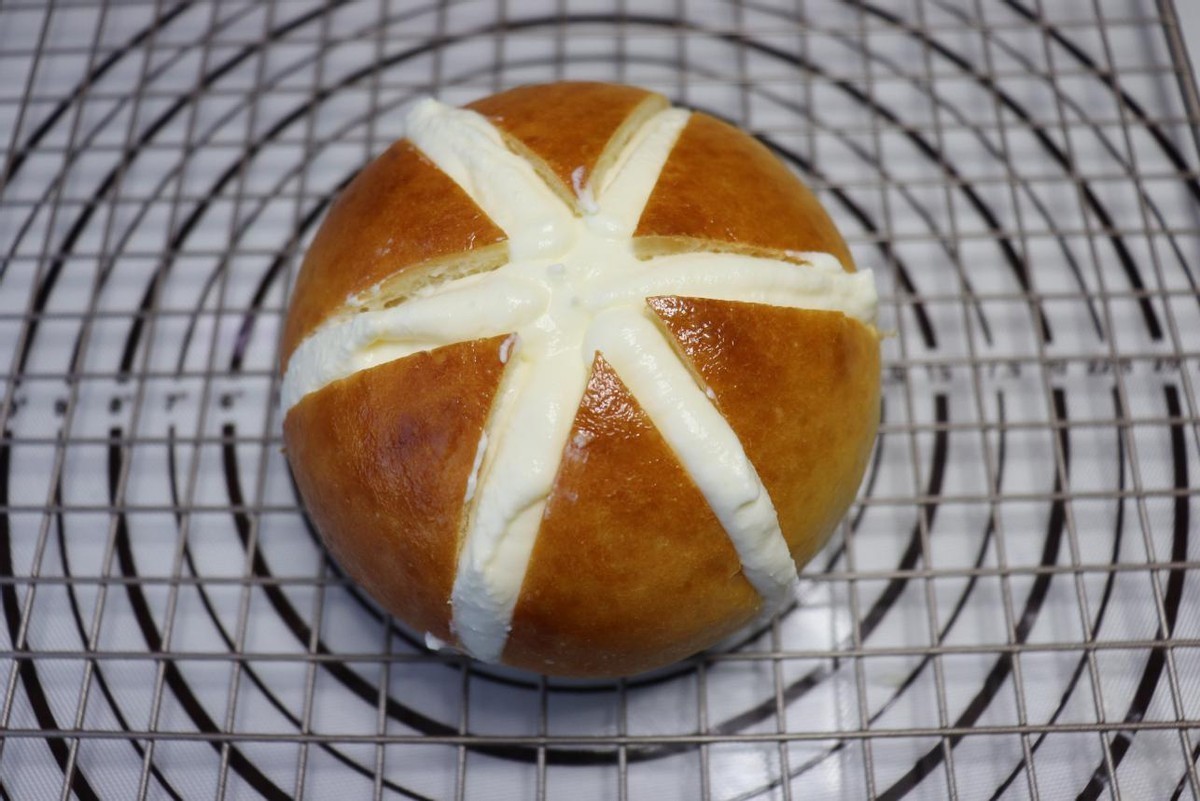 好吃的蒜香面包，浓郁奶香和蒜香碰撞是一绝，烘焙新手也能驾驭