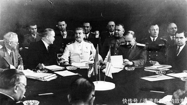 斯大林|苏联进行大清洗,大量军官遭到杀害,那时红军为何不反抗斯大林!