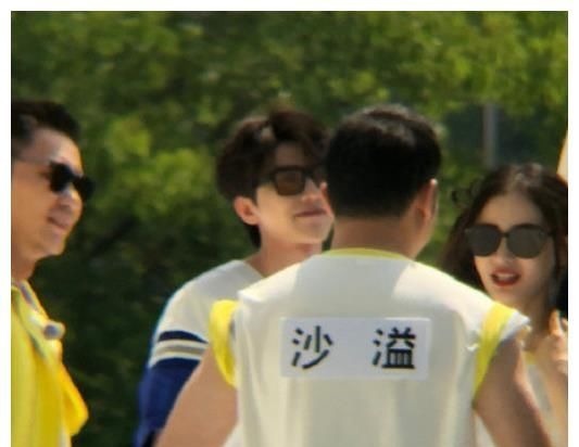 跑男运动会:baby当指挥,蔡徐坤成护旗手,宋雨琦身份特别特殊