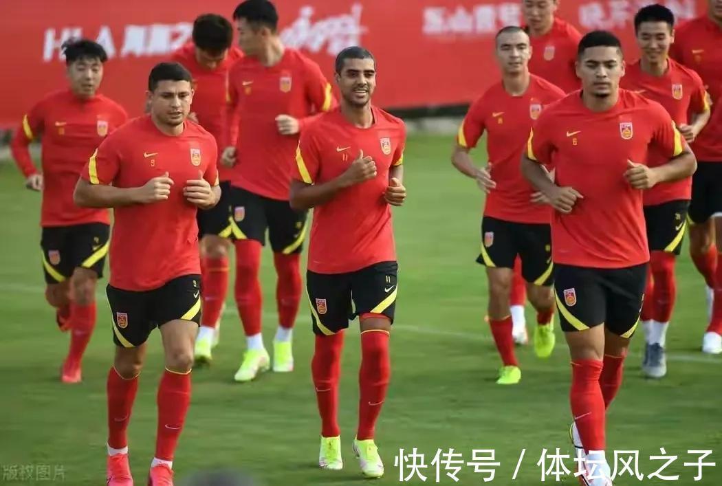 國(guó)足|該球員留洋受阻，本指望他可以成為國(guó)足尖刀，如今可能會(huì)重回中超