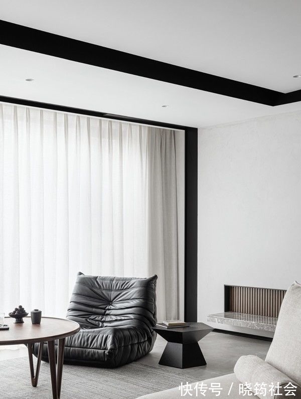 公卫|单身男青年的180㎡之家,全屋简约风,一个人独居,也住出高级感