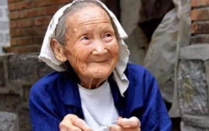 秘诀|101岁老人长寿“秘诀”,长期晚上“3不吃”,长寿可能离你不远