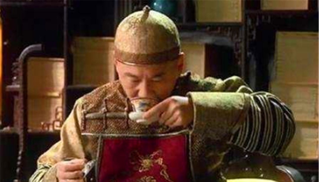 雍正|雍正微服回来路上喝完一杯茶后,回宫为何就杀了三个人?