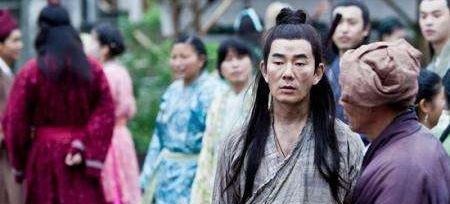 柴氏&富家千金躲雨,遇一乞丐说你能成帝,我要嫁你,20年后真成皇帝!