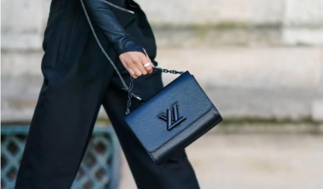 大牌包包锁扣奥秘多~你最爱哪个？