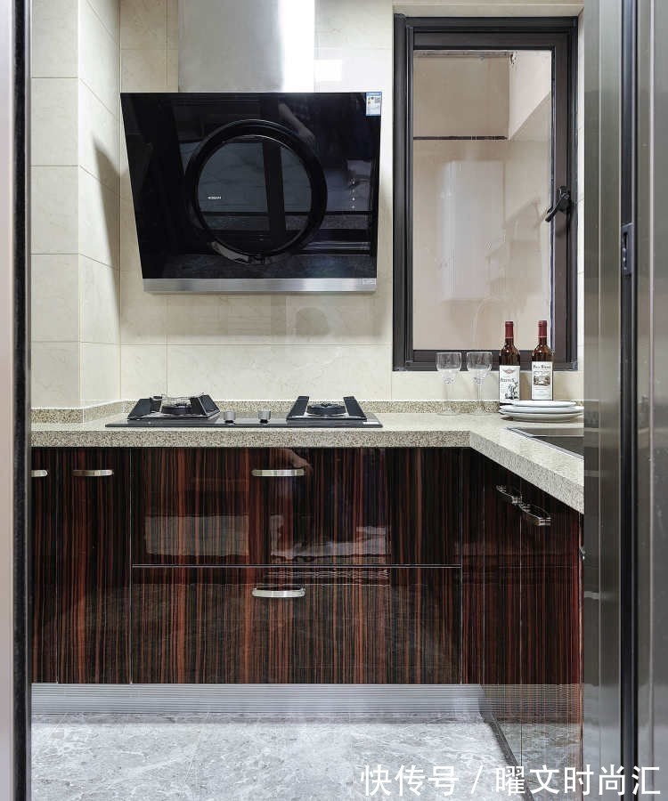 重点|夫妻二人大胆将两室改一室,70平之家也很宽敞,巧妙隔断值得学习