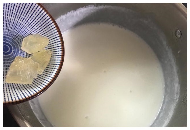花生新吃法,不炒不炸,做成快手早餐,比豆浆牛奶营养,孩子爱喝