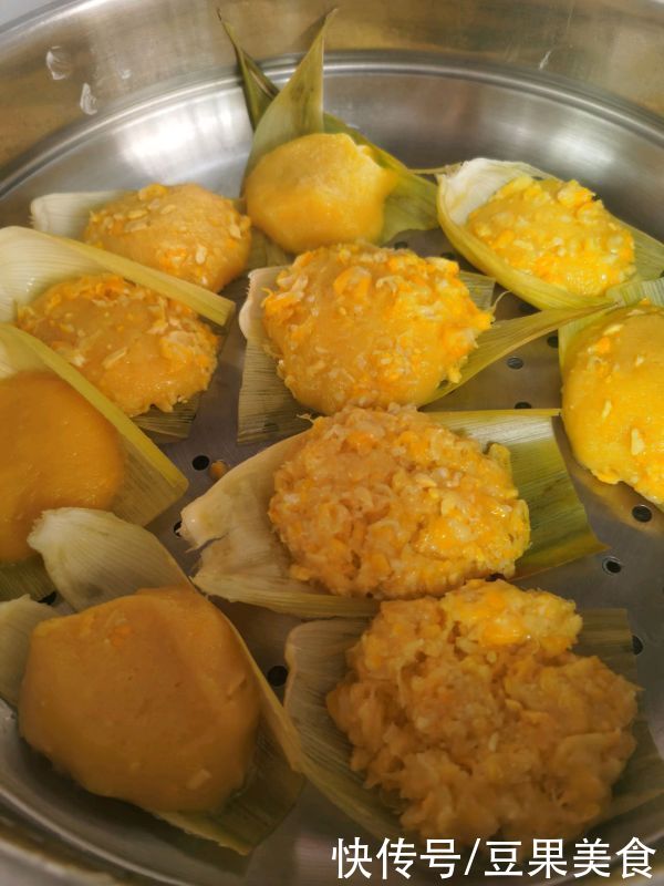玉米汁|餐桌上最有人气的家常菜之玉米饼