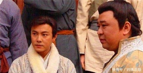 桌上|朱元璋笑问沈万三,桌上的猪蹄叫什么名?沈万三回三字,保全了性命