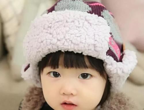 御寒|腊月寒冬给娃选顶舒适的帽子,是门技术活?三个因素,宝妈要考虑