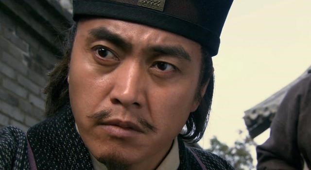 小编|他有知府哥哥当后台,一手好牌被他打的稀碎,宋江也不愿用他