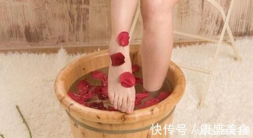 薰衣草|睡眠质量不好,此物放在枕头边上,能一觉睡到大天亮