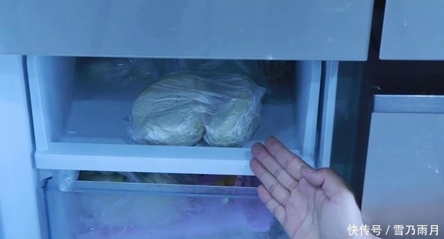 冰箱|保存馒头不要直接放冰箱,教你一招,放半个月也不发霉,不干硬
