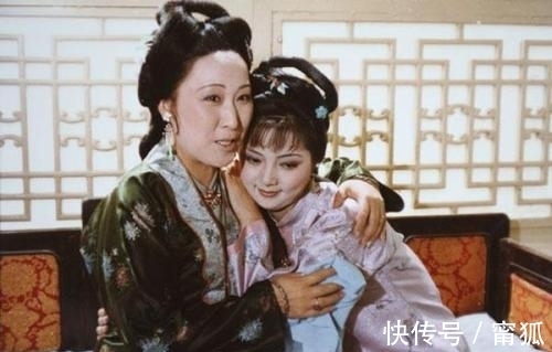 贾府@薛宝钗家到底有多穷?在贾府多年花的钱,赶不上贾府给他们的零头