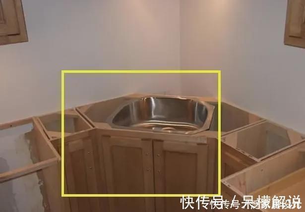 转角|朋友家装修可真牛，厨房不大却在转角装水槽，上下都省空间!