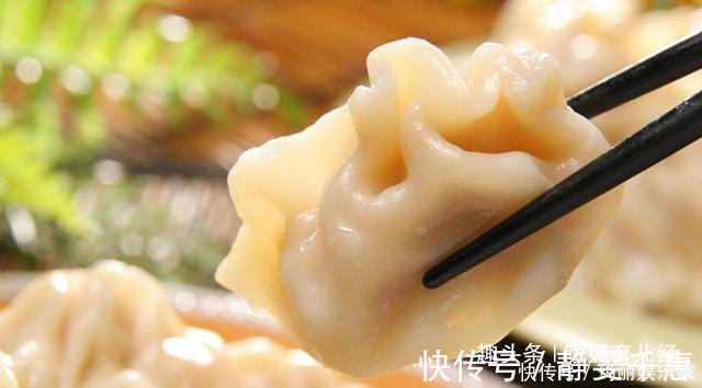 父母|以下5种食物，孩子再馋父母最好也别买，医生从不给孩子买来吃