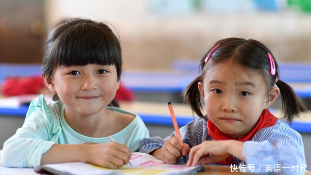 孩子|三年级的小学生每天晚上的作业得做到10点左右，怎么办？