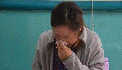 老公|妻子生下三胞胎女儿后,老公知道后大发雷霆,婆婆都看不下去了!