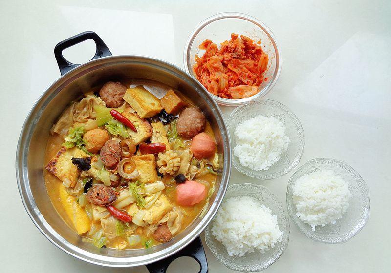 我家冬天周末一日三餐，抓饭配炖菜，好吃又暖和