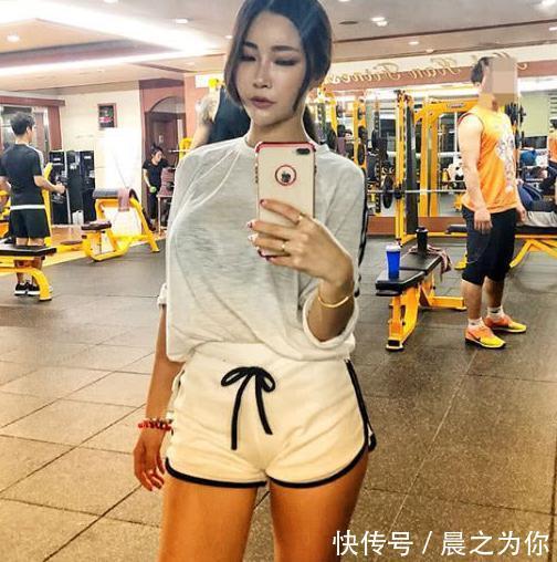 训练|40岁健身女白领，皮肤紧致气色好，声称心态也很重要