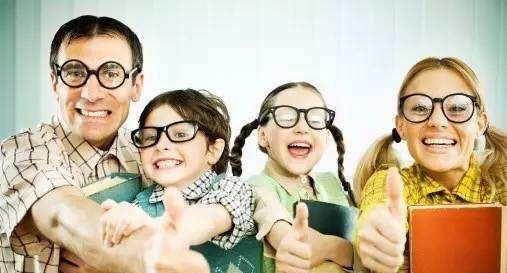 如果你家孩子有这4点特征,那恭喜,你家孩子是个自信的小孩