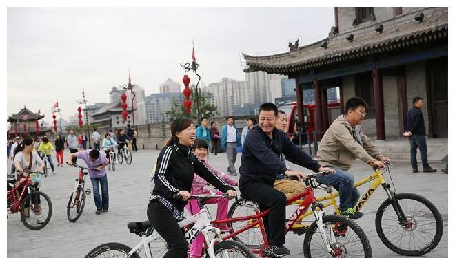 太极|4种运动，称为不花钱的“降压药”，坚持下去，血压不敢“放肆”