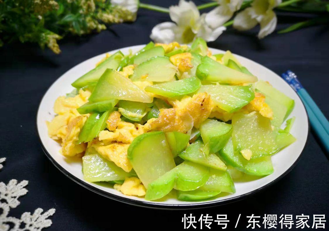 这瓜既是水果又是菜,疏肝止咳本领大,加鸡蛋一炒,比黄瓜更美味