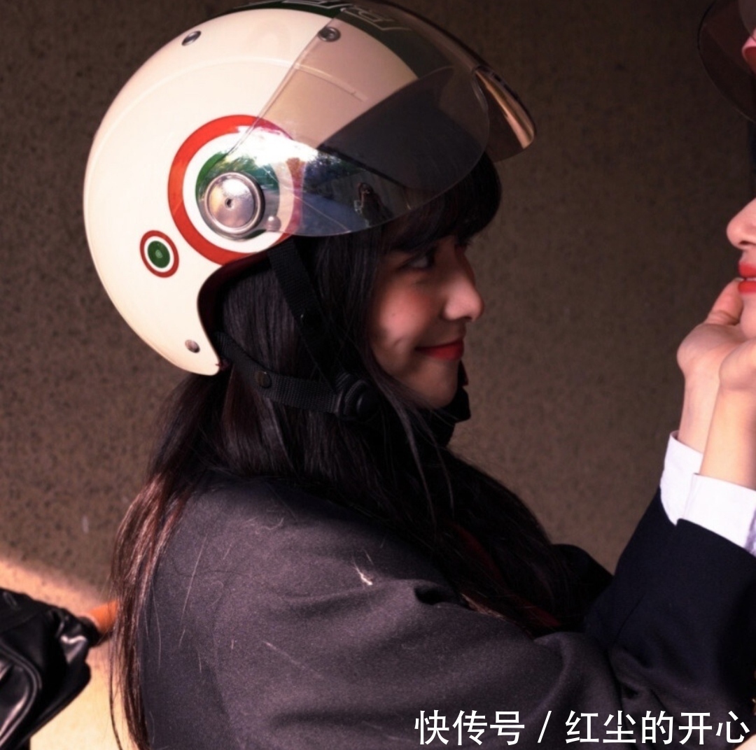 闺蜜|『头像女』我和我的闺蜜,是以年为单位的友谊
