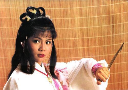 绯闻女友!欧阳锋三个绯闻女友,一个是天下第一老婆,一个是天下第一徒弟