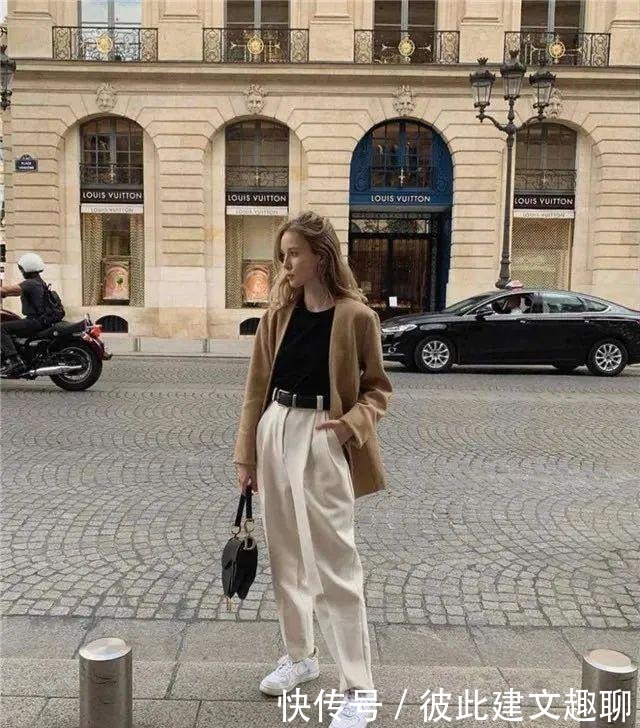 时髦|适合冬天穿的4条长裤!时髦又好看,还很显腿长