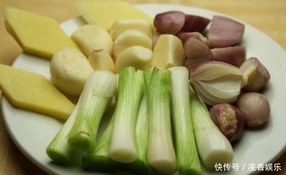 几道百吃不腻的家常菜，鲜香可口很下饭，好吃不贵还简单