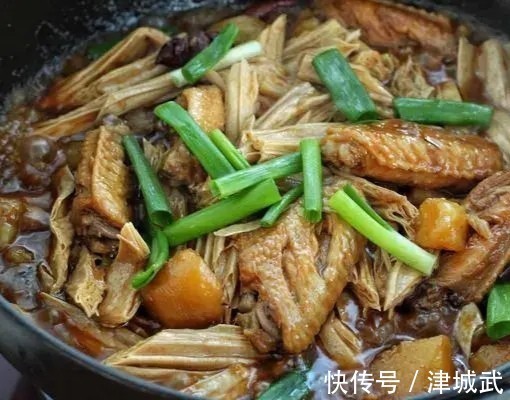 入冬后不吃肉也要吃它!蛋白质是牛奶的13倍,嫩滑筋道上桌抢着吃