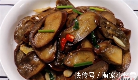炒茄子|炒茄子时,先放油就大错特错了,多加一步,茄子不吸油还软嫩,