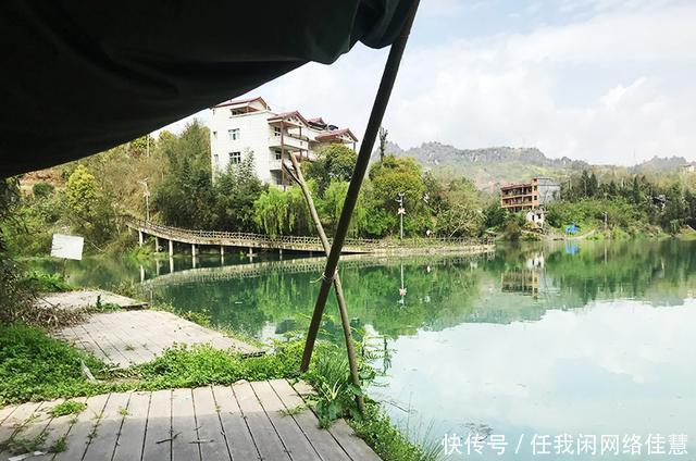 政府出资修钓台,提供垂钓好去处!享受的同时莫忘自觉,方能长久