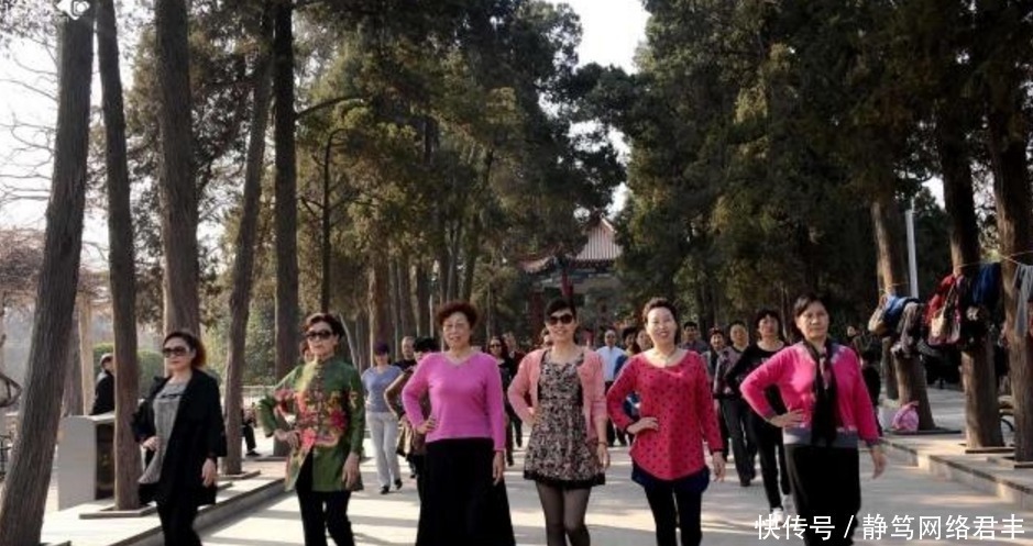 减肥|女人体重过百的，睡前若能忍住四件事，或许不用减肥也能掉体重