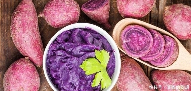 皱纹|女人不想皮肤“黑不溜秋”?3物请嘴下留情,皮肤或慢慢变好