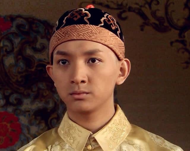 官场@书生上联:琴瑟琵琶,为何王字在上?下联揭露官场黑幕,太精辟