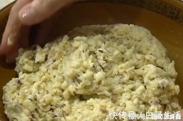 红枣|苹果别直接吃了，加上鸡蛋做成早餐饼，营养好消化，女儿最爱吃