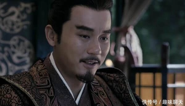 当做|对于父亲的告诫，始终当做耳旁风，为何在曹丕心里父亲不如司马懿