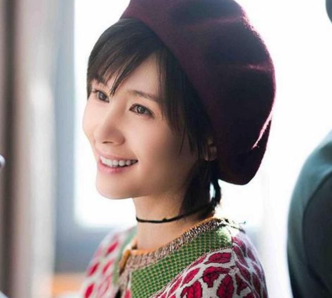  让人|同是饶雪漫选中的书模，前三位红遍大江南北，只有她无人问津