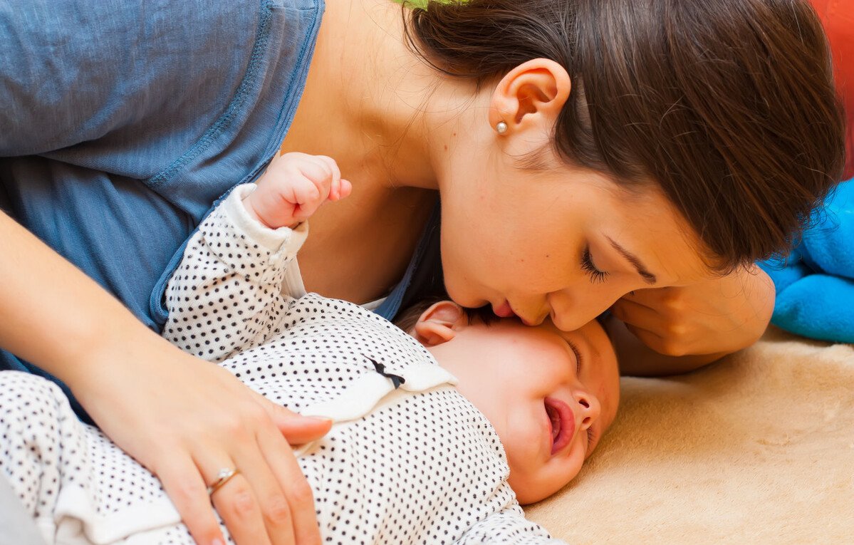 宝宝|宝宝身体出现四个变化，暗示其进入“猛涨期”，宝妈喂养要改善