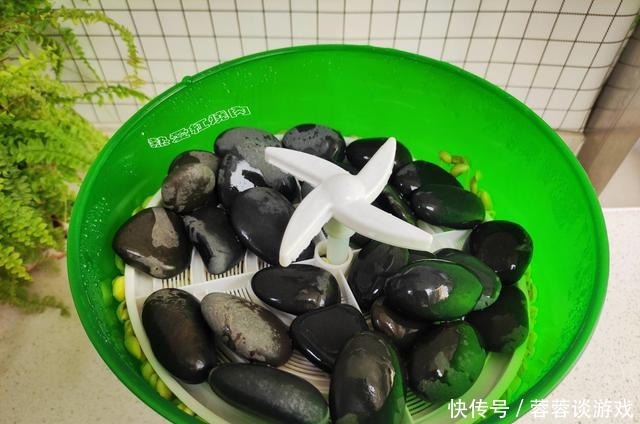 用了我这办法,发黄豆芽不会变臭一次就成功,五天就长15厘米高!