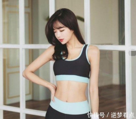 黑色|打底裤美女,让人流连忘返的,同时还心存幻想!