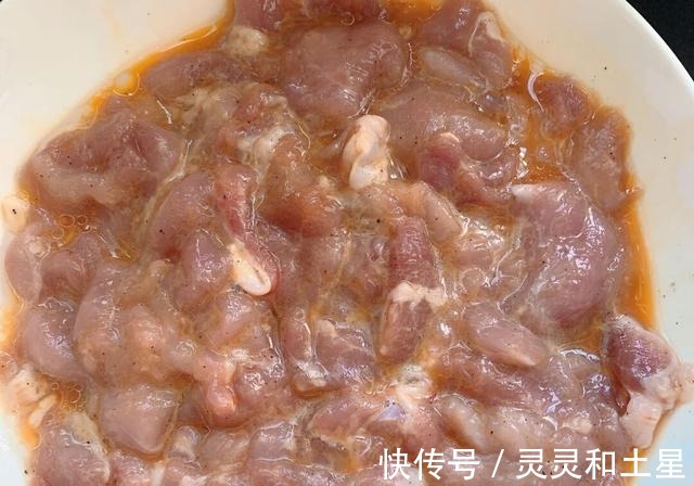 超简单的水煮肉片,在家这样做,美味又好吃!